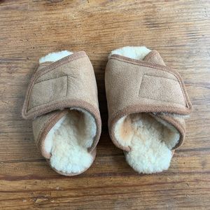 Minnetonka sheepskin slide slippers toddler